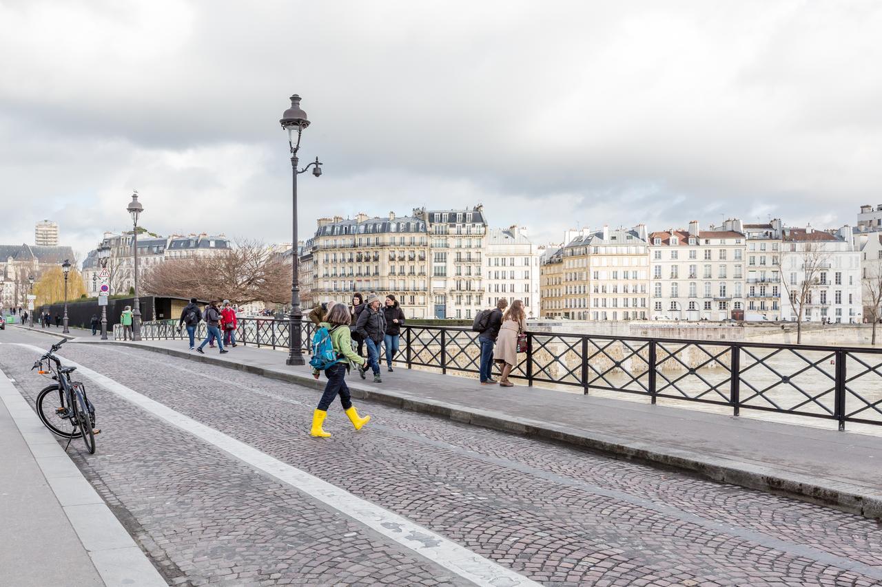 Veeve - Overlooking The Seine On Ile De La Cite Paris Luaran gambar